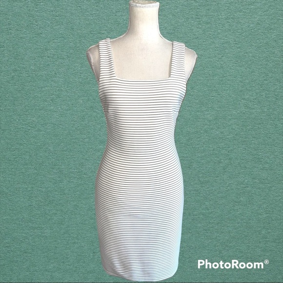 Bar III Dress Bodycon - Picture 2 of 5